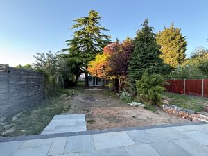 Photo 2- click for photo gallery